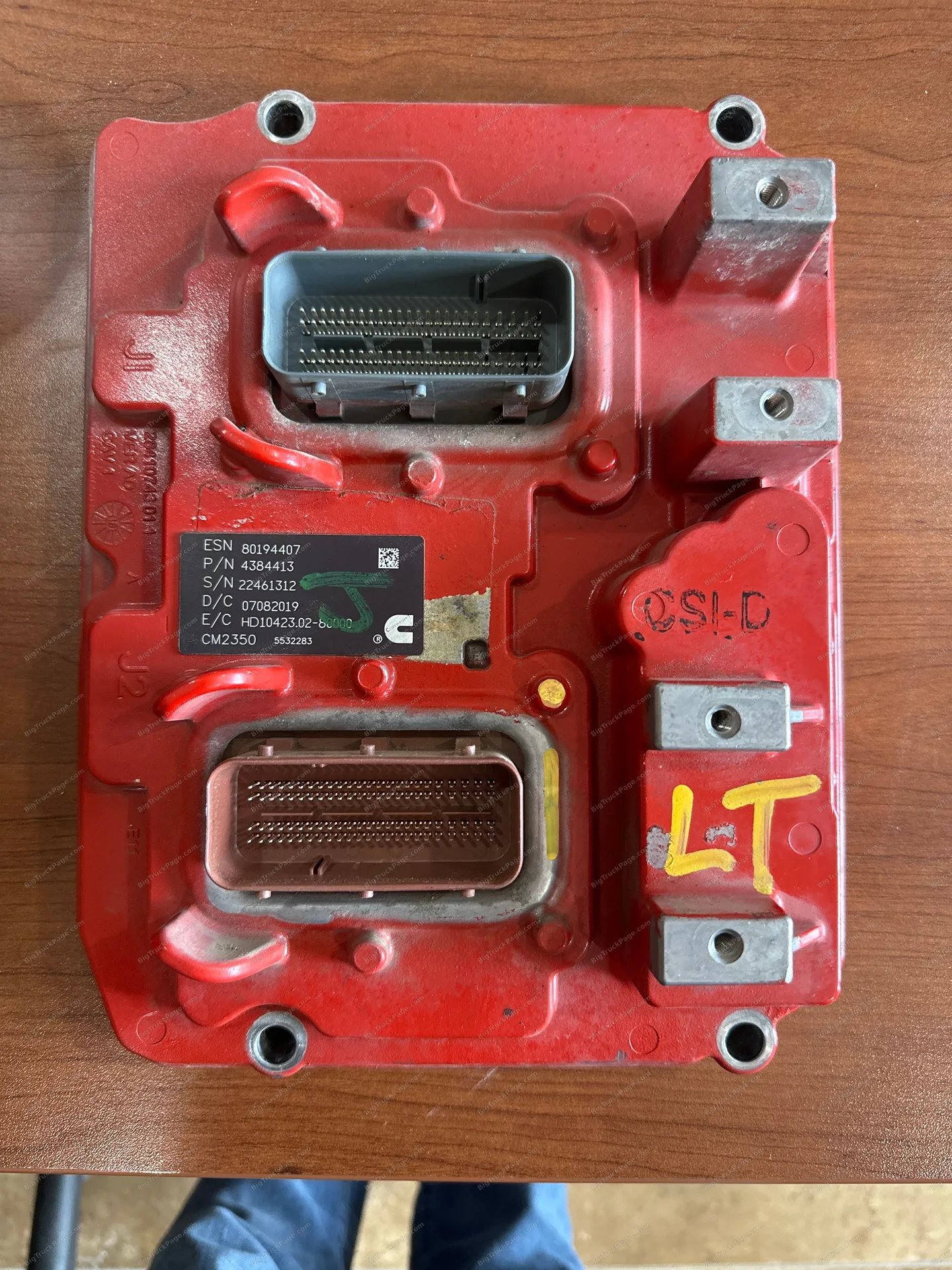 Cummins X 15 engine computer ECM part # 4384413