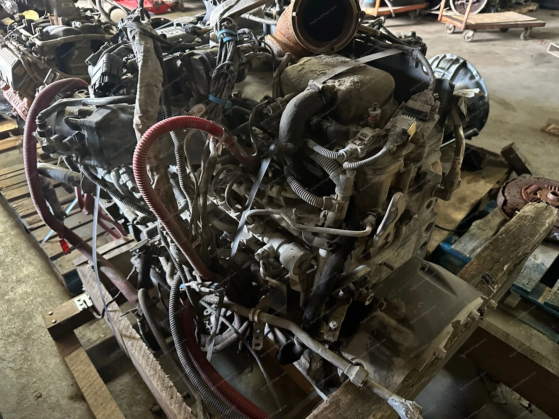 2022 CUMMINS ISL9 engine assembly (used) — photo 2 in Strafford, MO | BigTruckPage.com