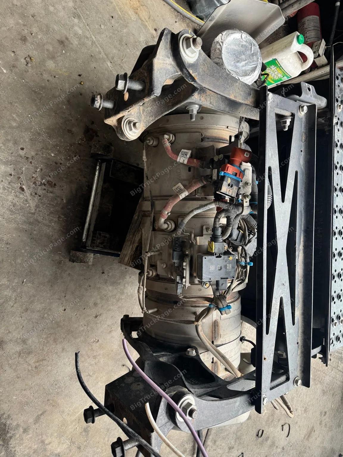2025 International MV/HV Cummins B6.7 Complete Aftertreatment Assembly DPF DOC SCR – 18,833 Miles (used) — photo 2 in Straff…