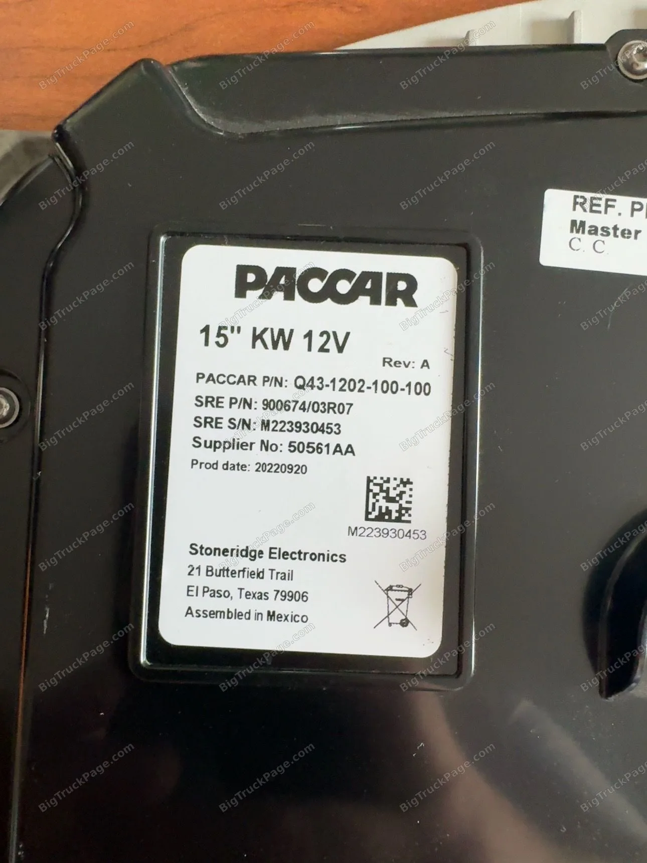 PACCAR Q43-1202-100-100 Kenworth 15in Digital Instrument Cluster Display OEM (used) — photo 2 in Strafford, MO | BigTruckPag…