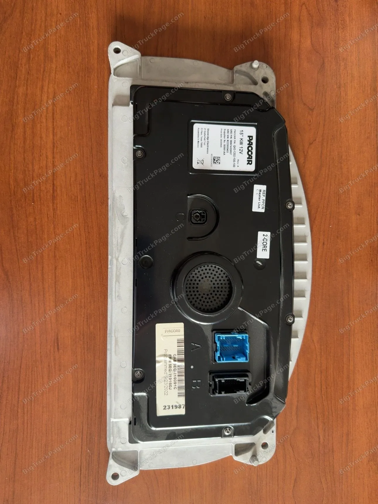 PACCAR Q43-1202-100-100 Kenworth 15in Digital Instrument Cluster Display OEM (used) — photo 4 in Strafford, MO | BigTruckPag…