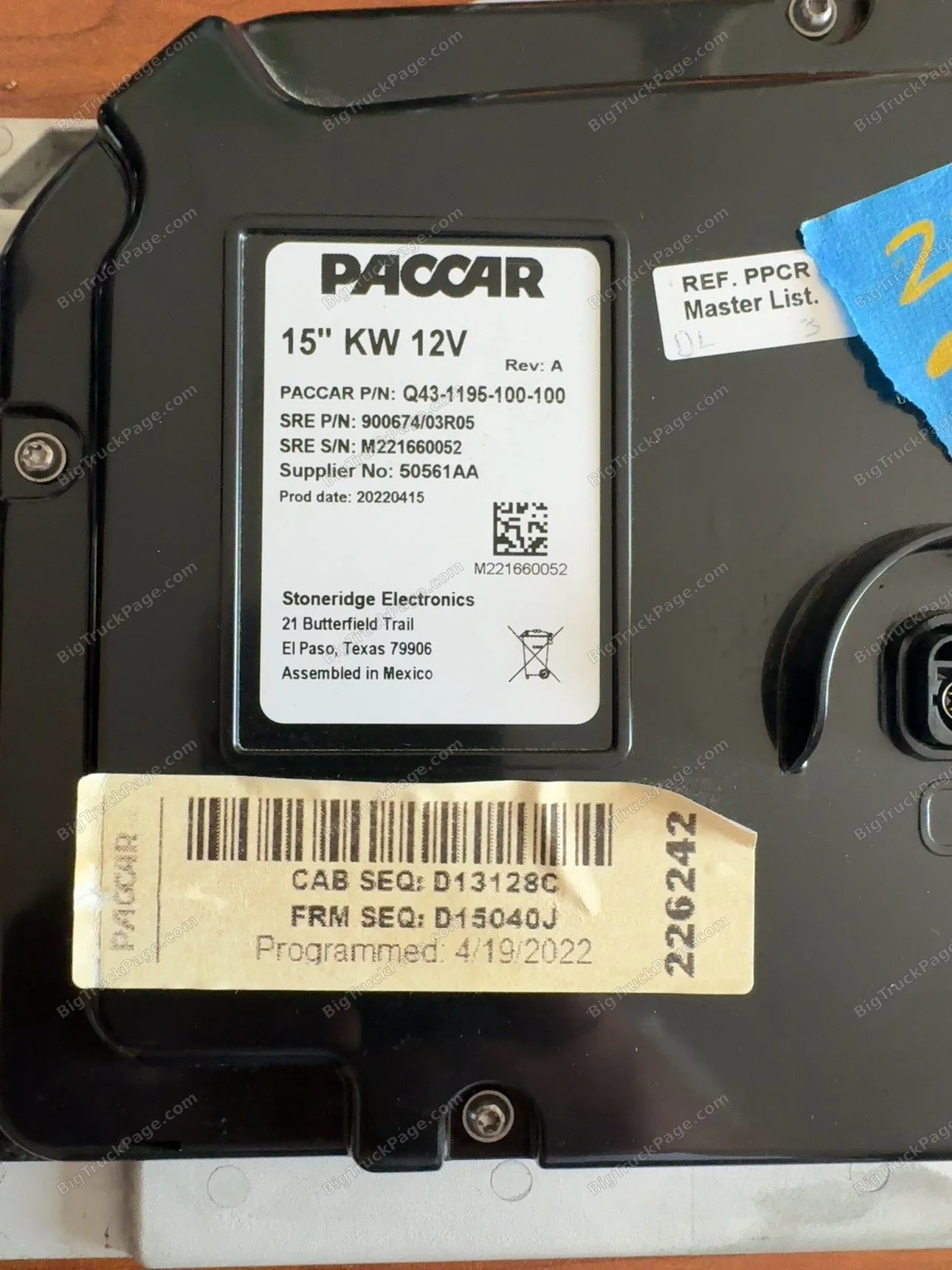 2023 Kenworth T680 15" Digital Instrument Cluster Q43-1195-100-100 OEM (used) — photo 3 in Strafford, MO | BigTruckPage.com