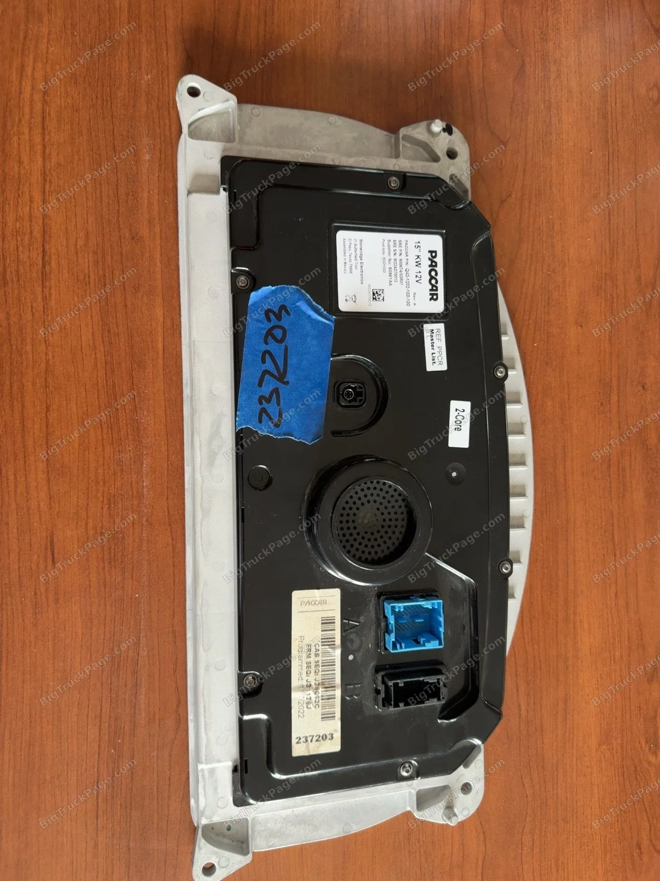 2023 Kenworth T680 15" Digital Instrument Cluster Display Q43-1202-100-100 (used) — photo 2 in Strafford, MO | BigTruckPage.…
