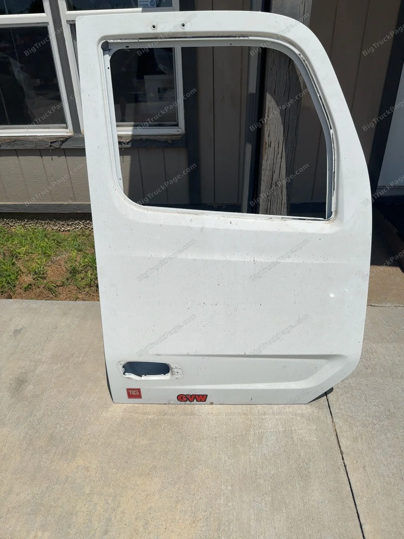 2021+ Peterbilt 579 Right Passenger Side Cab Door Shell OEM White