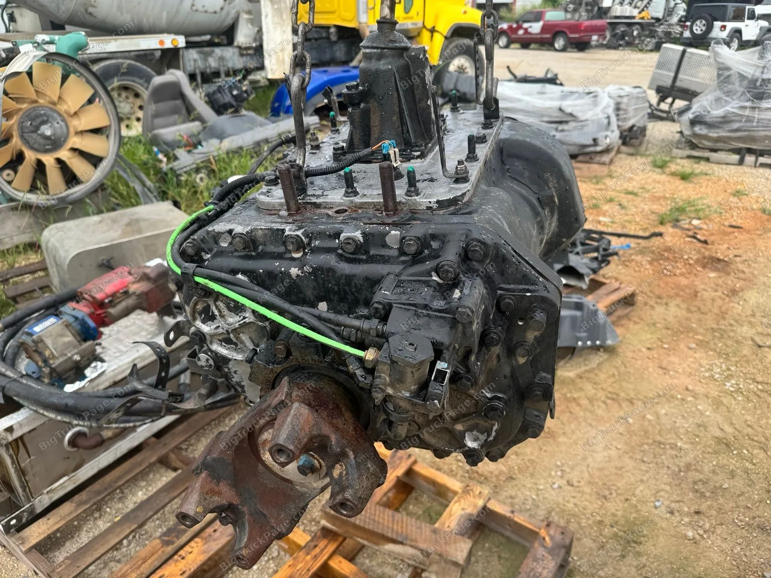 1/OFF KUSTOMS, LLC transmission assembly (used) — photo 4 in Strafford, MO | BigTruckPage.com