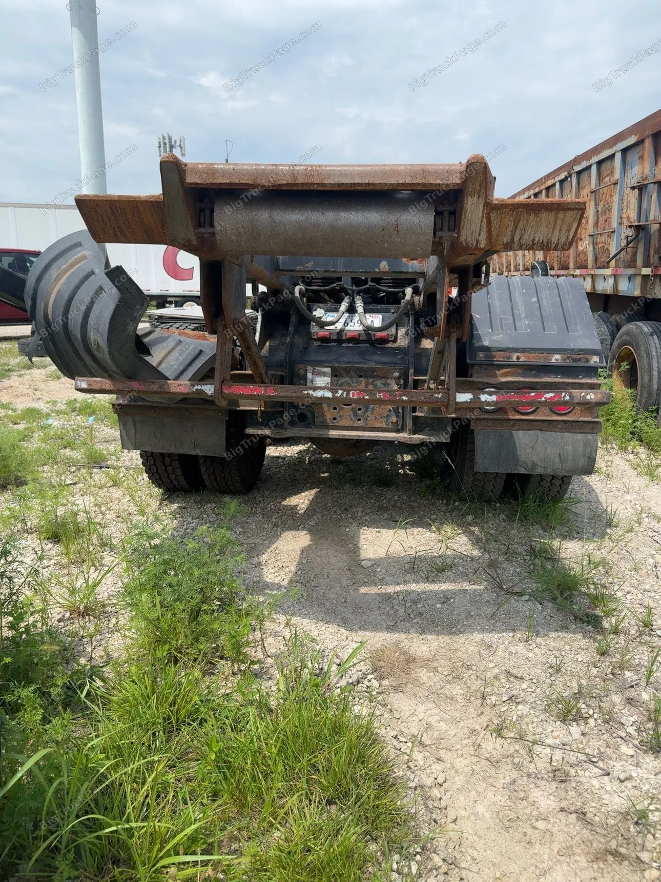 2018 GALFAB bodies beds (used) — photo 2 in Strafford, MO | BigTruckPage.com