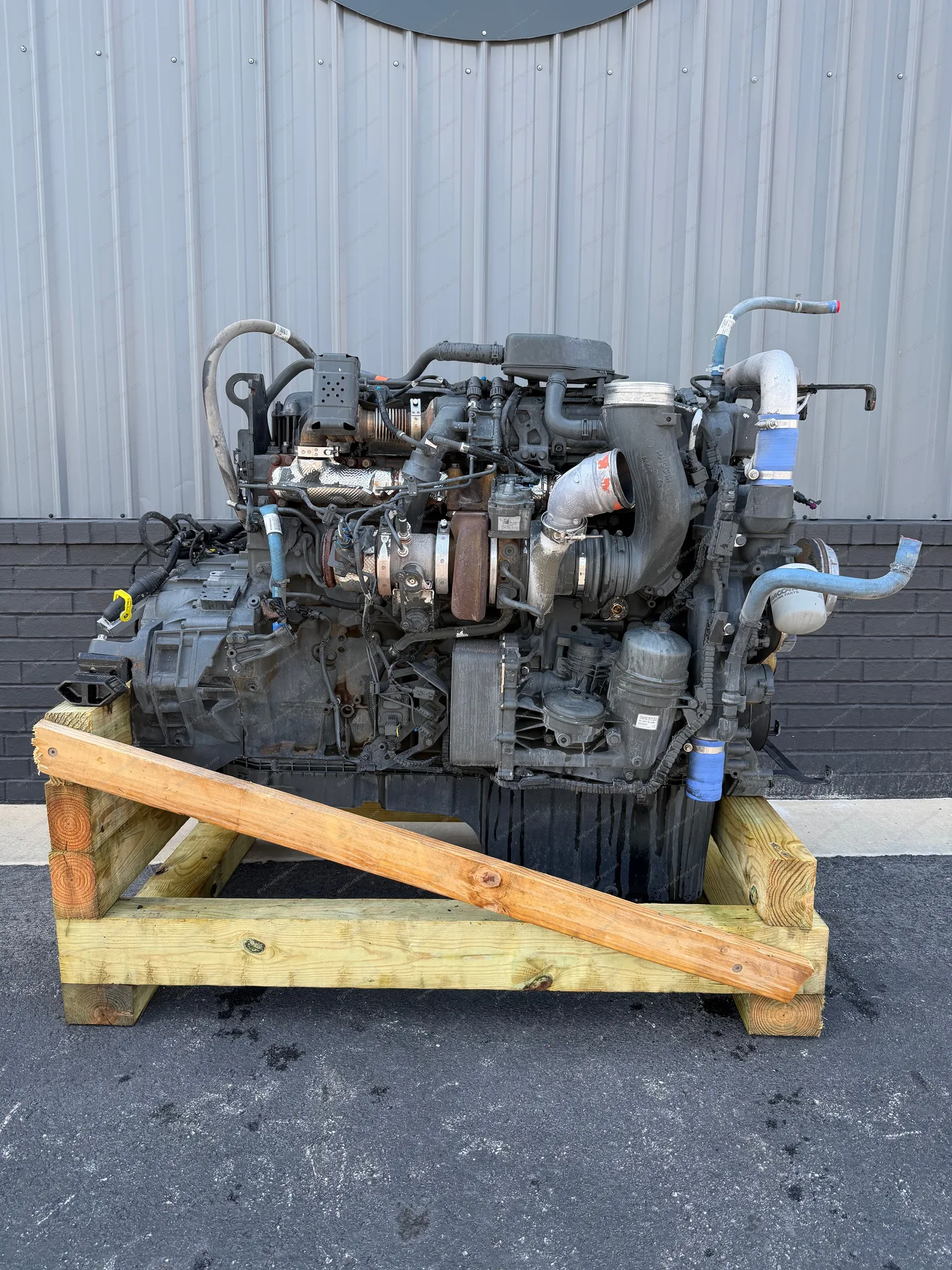 2022 PACCAR MX-13 engine assembly (used) — photo 2 in Ozark, MO | BigTruckPage.com