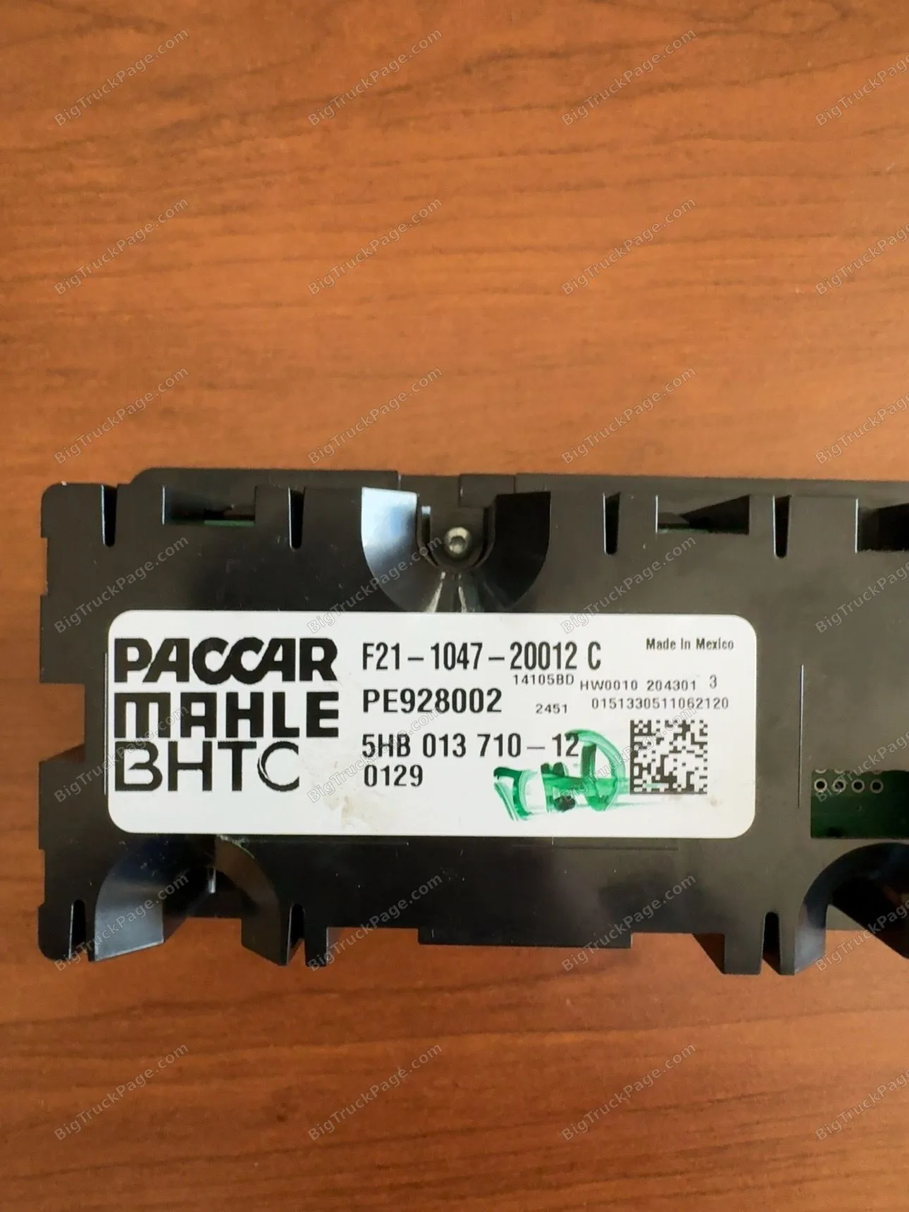 PACCAR Kenworth T680 T880 W990 Automatic HVAC Control F21-1047-20012C OEM (used) — photo 2 in Strafford, MO | BigTruckPage.c…