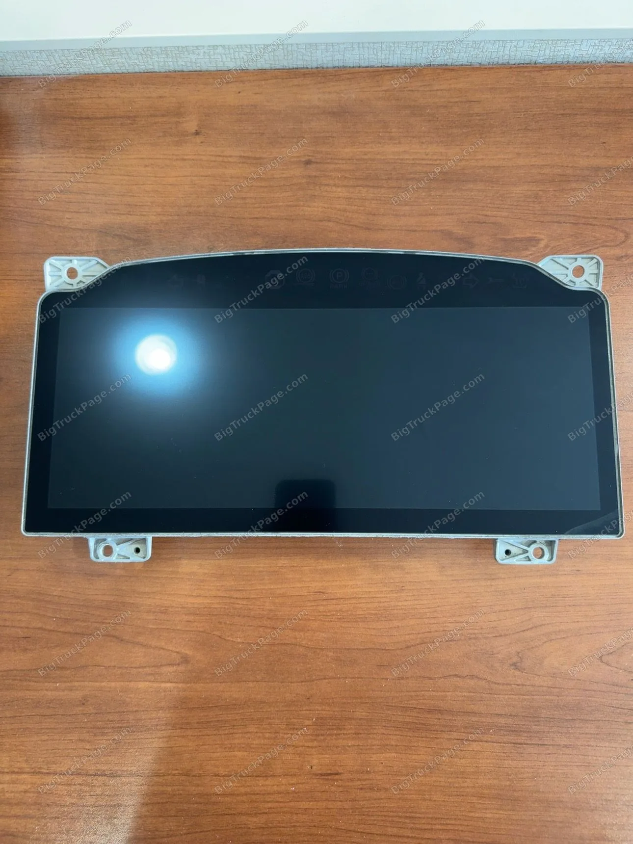 PACCAR 15" Digital Instrument Cluster Display Q43-6090-100-100 Peterbilt 579