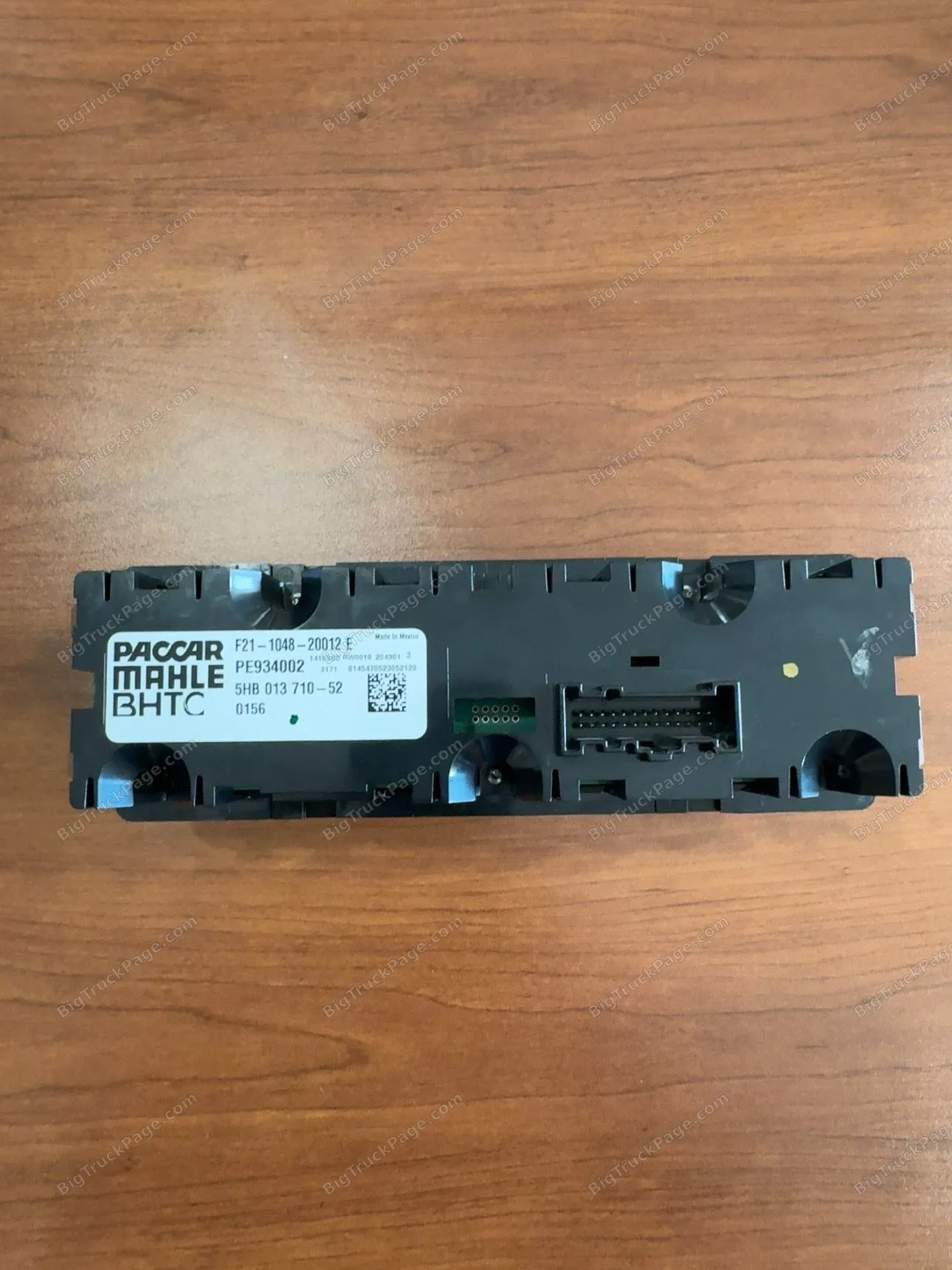 PACCAR HVAC Climate Control Module PE934002 F21-1048-20012E Kenworth Peterbilt (used) — photo 2 in Strafford, MO | BigTruckP…