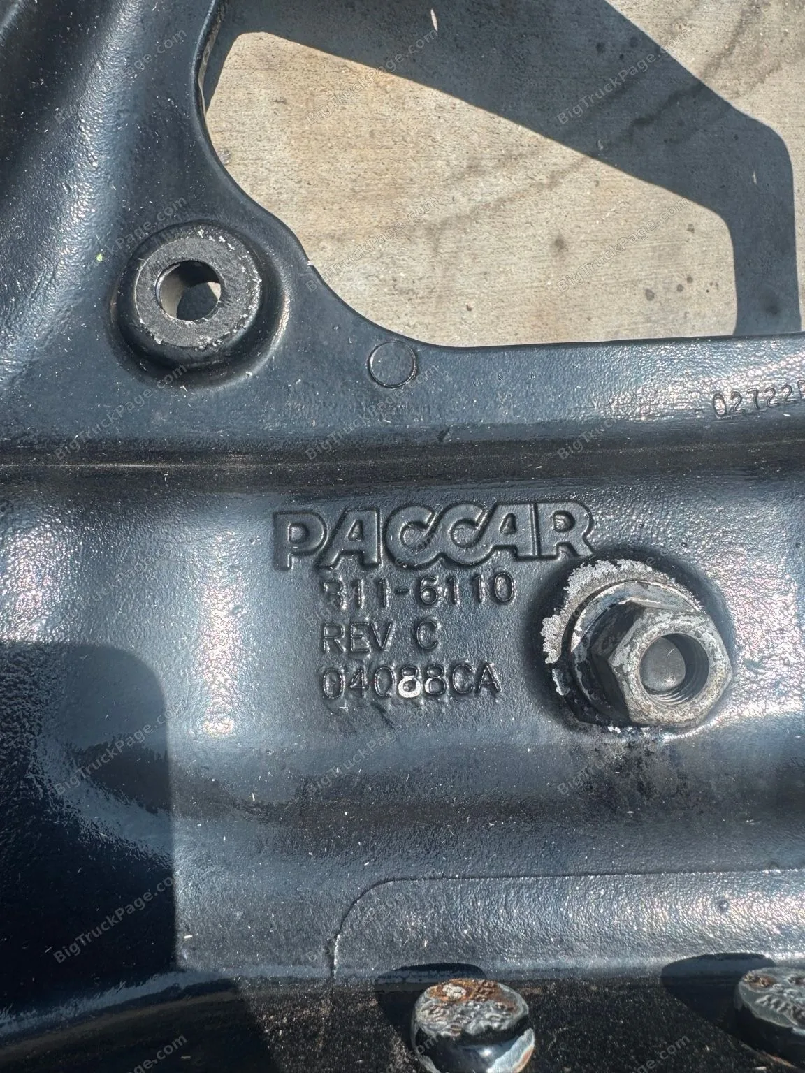 PACCAR B11-6110 REV C LH Frame Horn Spring Hanger Kenworth T680 Peterbilt 579 (used) — photo 2 in Strafford, MO | BigTruckPa…