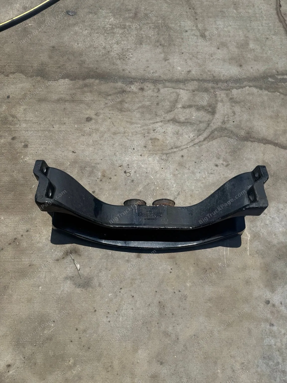 PACCAR D85-6077 Engine Mount Crossmember Kenworth T680 Peterbilt 579 MX13 OEM (used) — photo 2 in Strafford, MO | BigTruckPa…