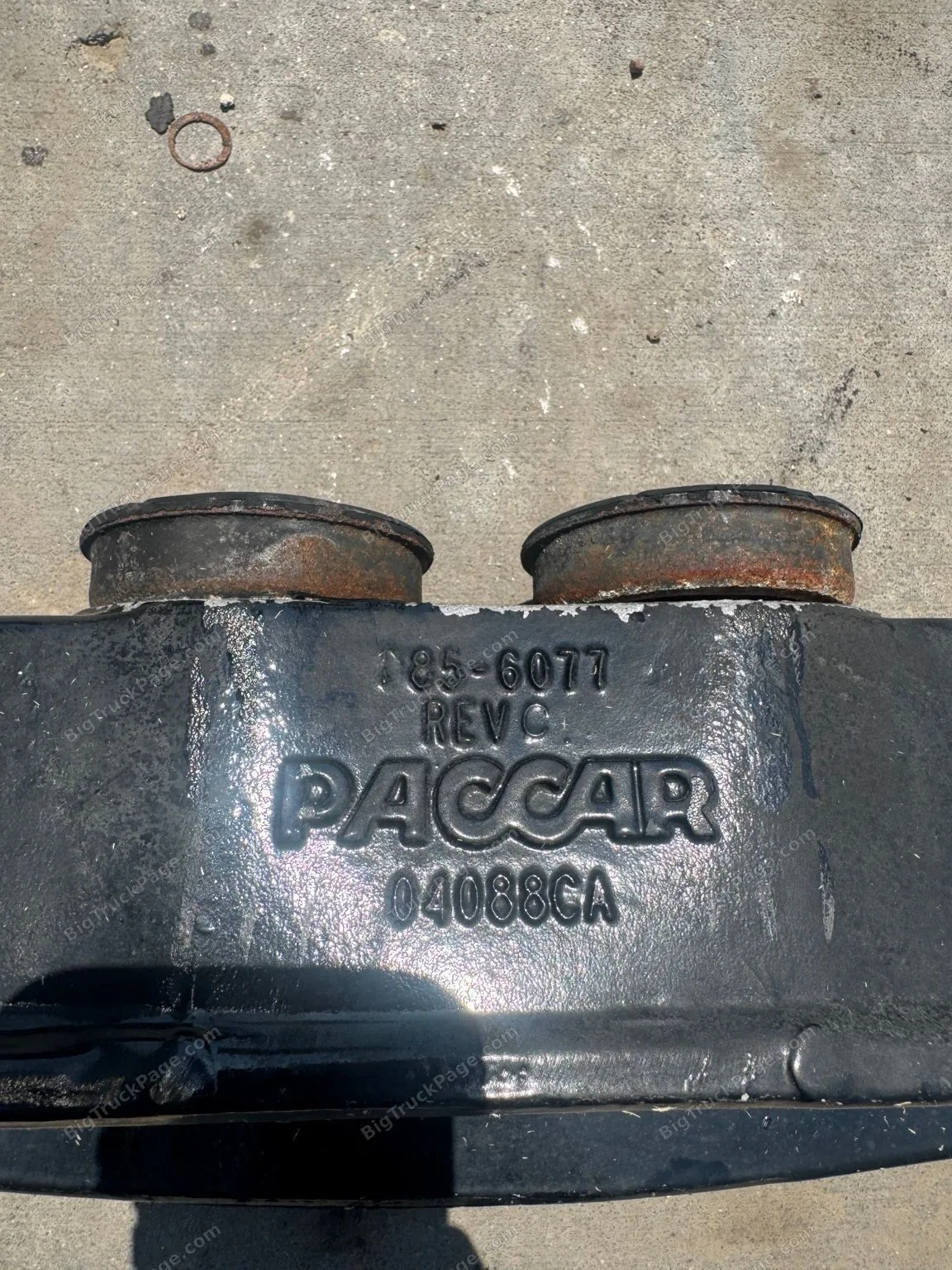 PACCAR D85-6077 Engine Mount Crossmember Kenworth T680 Peterbilt 579 MX13 OEM (used) — photo 3 in Strafford, MO | BigTruckPa…