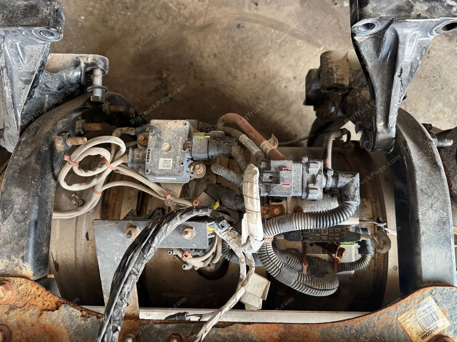 2023 Peterbilt 579 DPF SCR One Box Aftertreatment Assembly Complete OEM PACCAR (used) — photo 6 in Strafford, MO | BigTruckP…