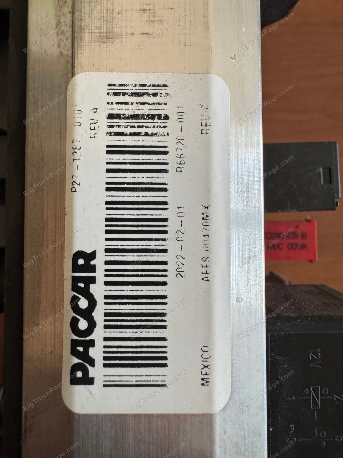 PACCAR electronics (used) — photo 5 in Strafford, MO | BigTruckPage.com
