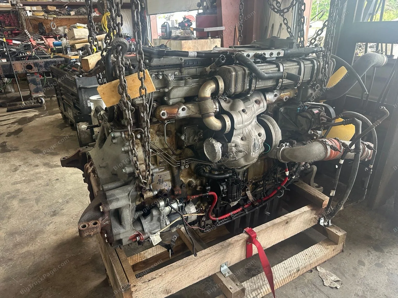 2017 DETROIT DIESEL engine assembly (used) — photo 3 in Strafford, MO | BigTruckPage.com