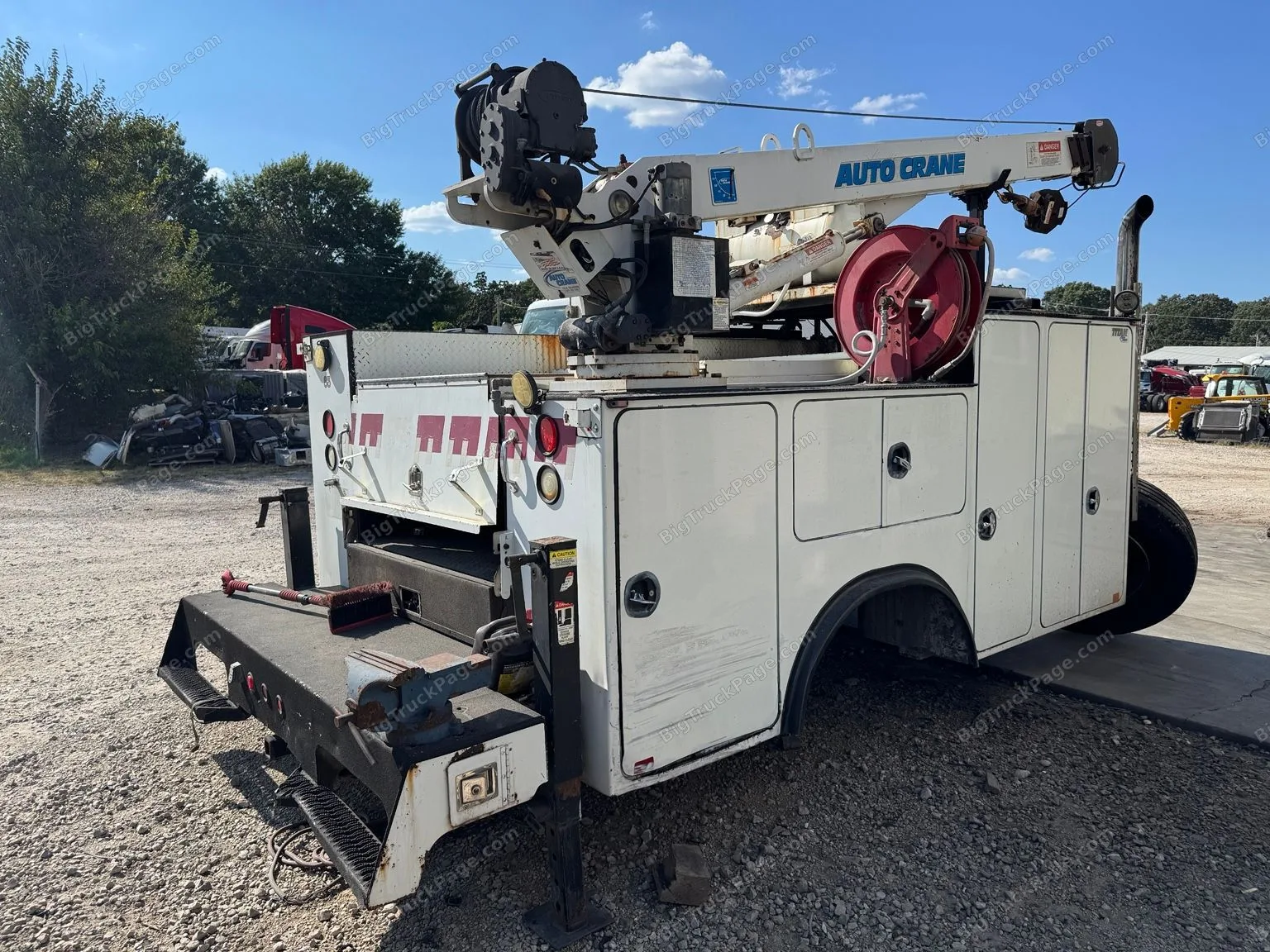 2007 Auto Crane 5005EH 5,000 lb Mechanic Service Body Bed Fire Damage (used) — photo 4 in Strafford, MO | BigTruckPage.com