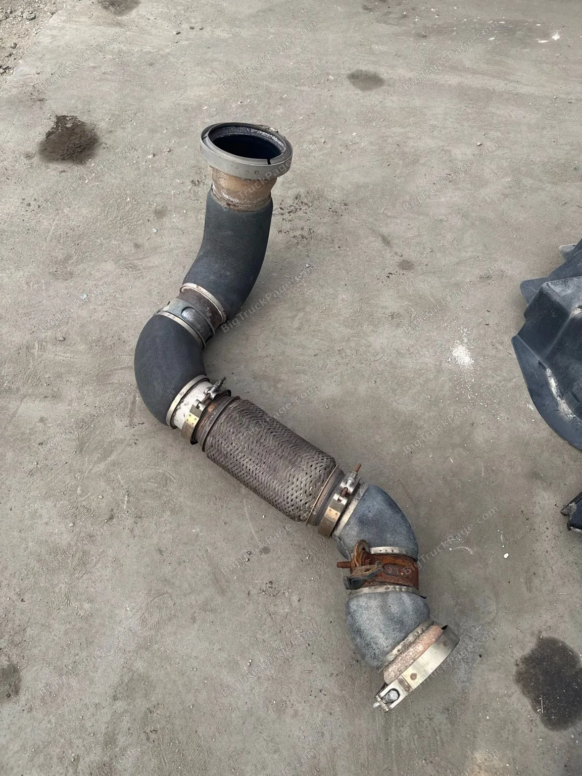 2020 Kenworth T680 PACCAR MX13 Engine to DPF Exhaust Pipe Assembly Flex (used) — photo 2 in Strafford, MO | BigTruckPage.com