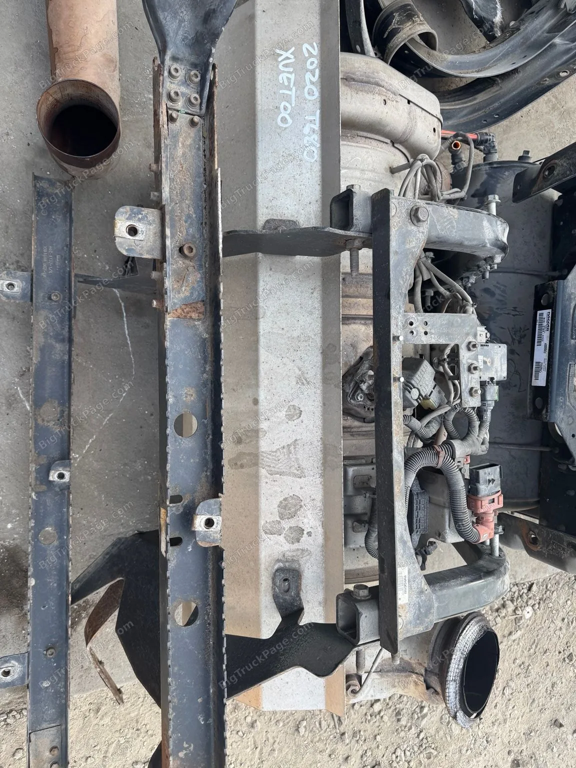 2020 Kenworth T680 DPF Diesel Particulate Filter Aftertreatment Assembly OEM (used) — photo 2 in Strafford, MO | BigTruckPag…