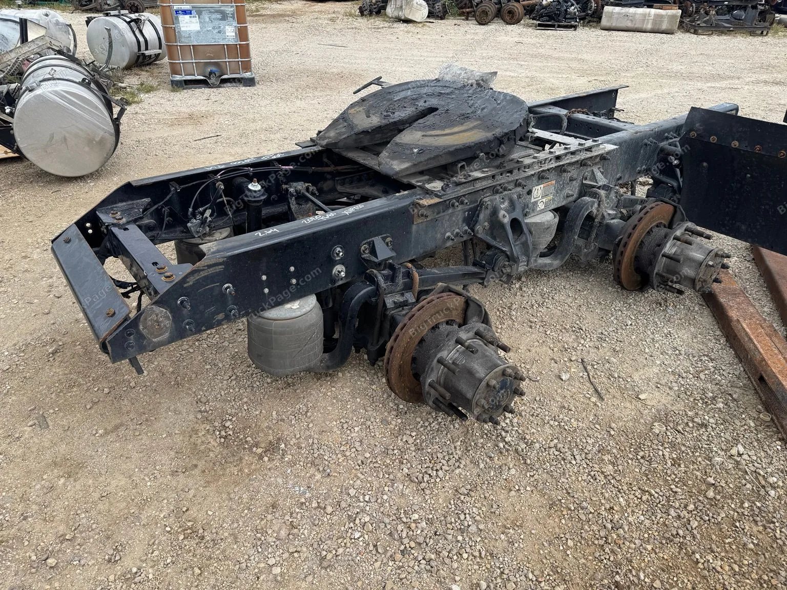 2020 Kenworth T680 PACCAR 2.64 Tandem Rear Axle Complete Rear Cut Air Ride (used) — photo 7 in Strafford, MO | BigTruckPage.…
