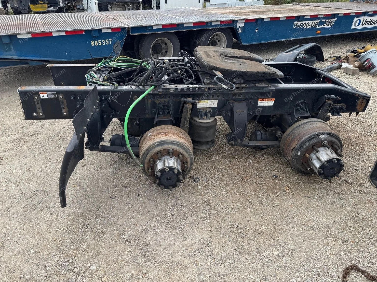 Freightliner Rear Cut Tandem Rear Axle Assembly 2.85 Ratio No Fifth Wheel
