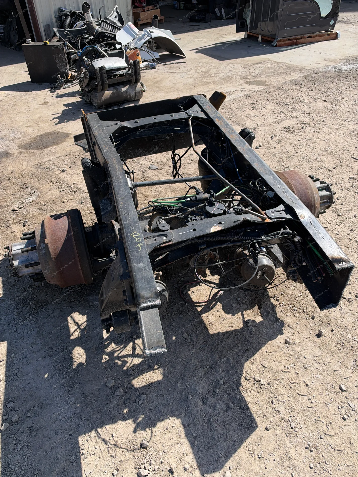 Freightliner M2 rear axle assembly