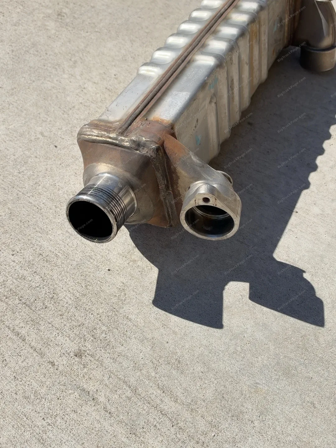 Volvo D11 Mack MP7 EGR Cooler 22134240 Exhaust Gas Recirculation Assembly (used) — photo 3 in Strafford, MO | BigTruckPage.c…
