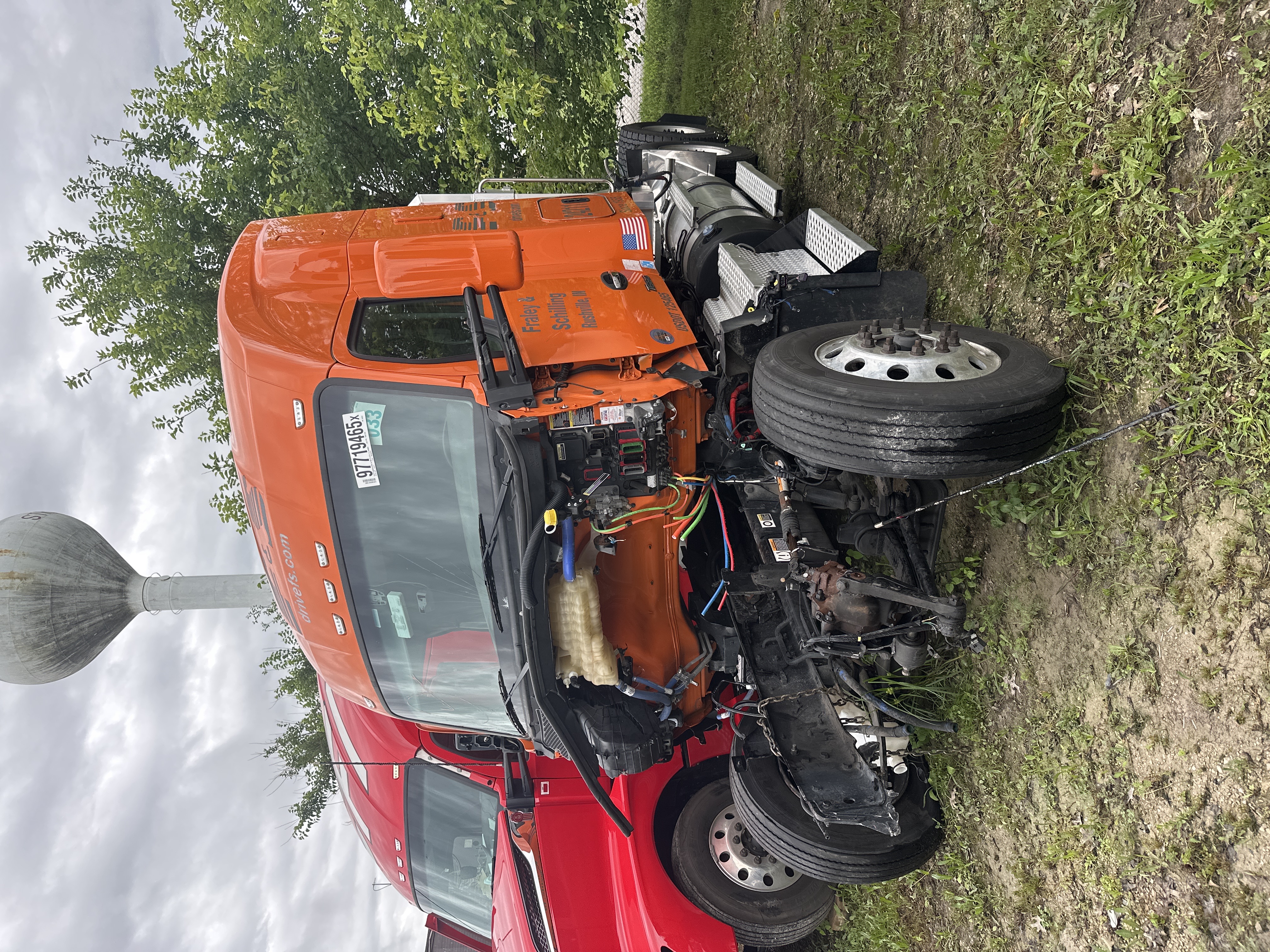 2024 KENWORTH T680 — photo 4