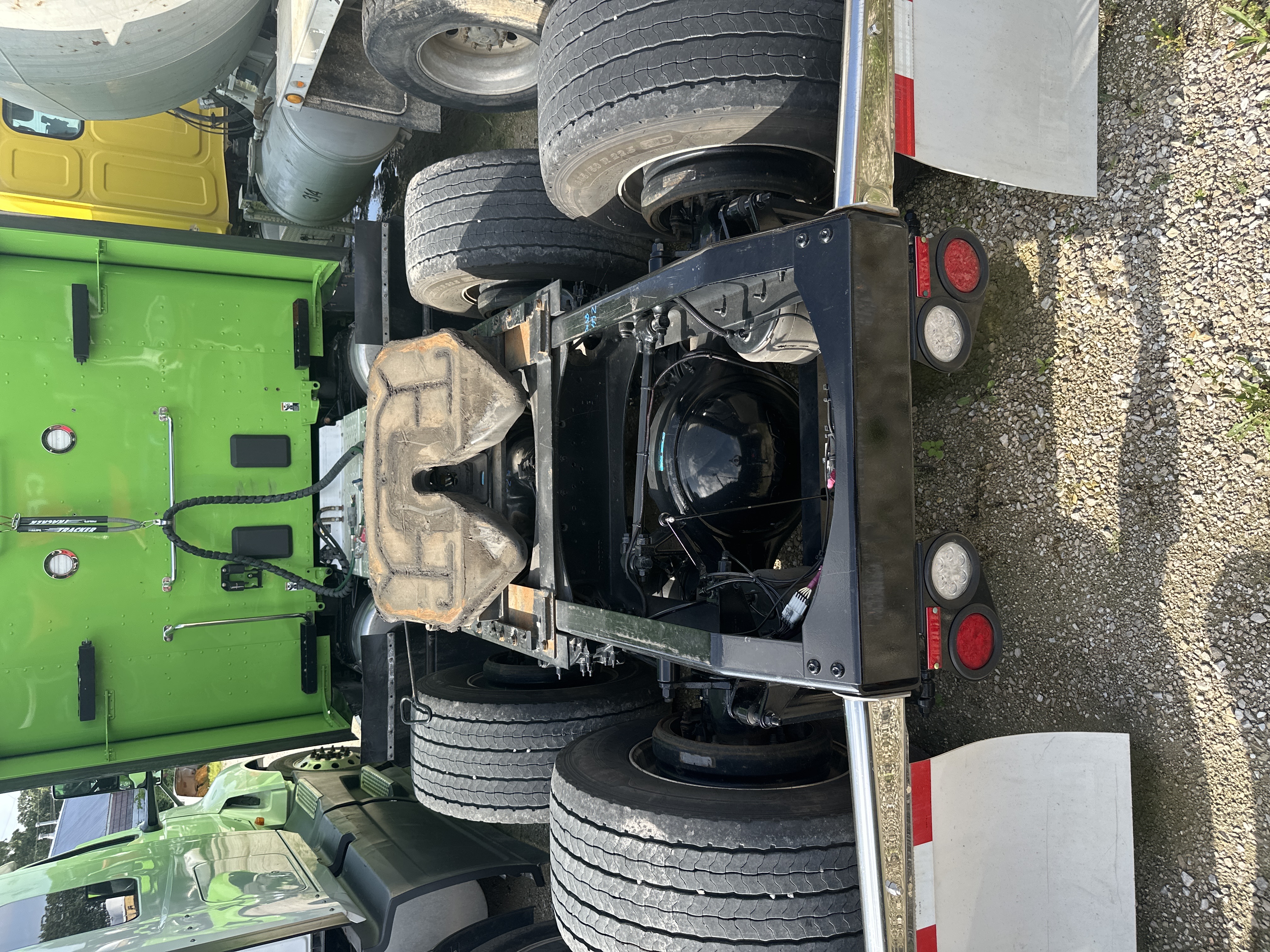 2025 PETERBILT 579 — photo 5