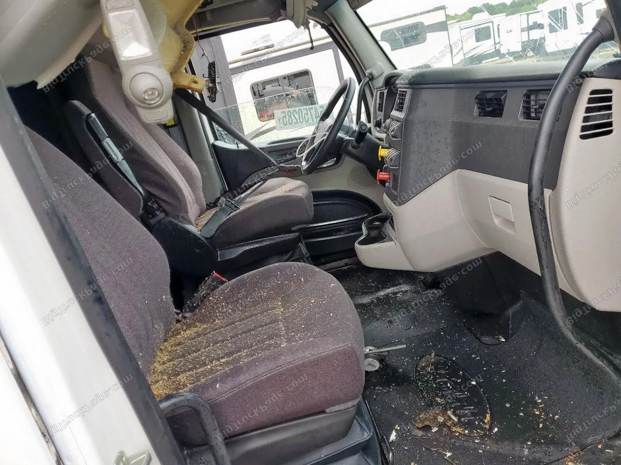 2022 PETERBILT 579 — photo 5
