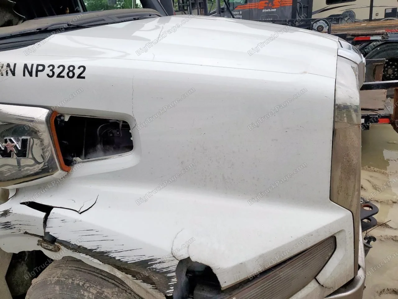 2023 WESTERN STAR 49X Chassis — photo 7