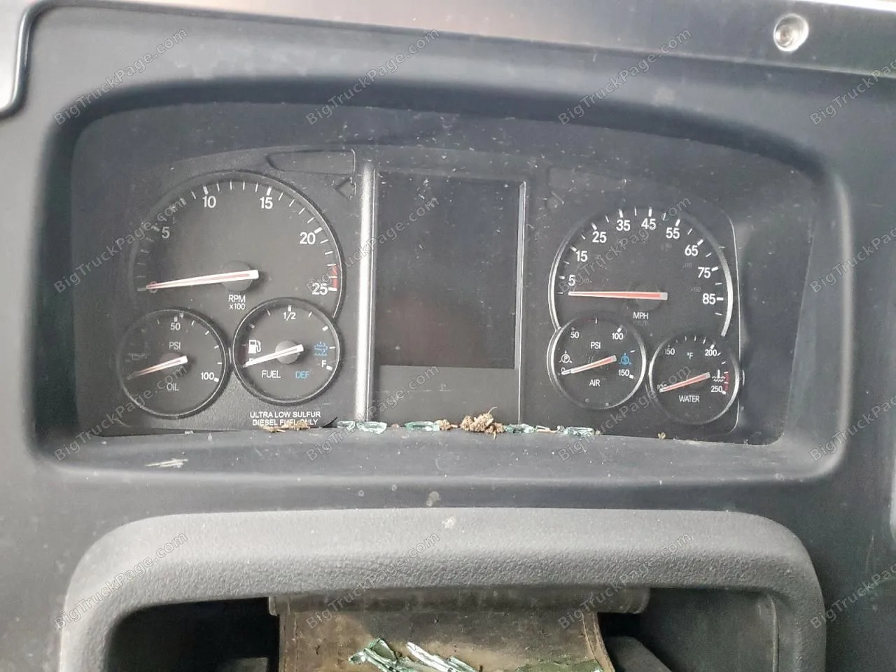 2023 WESTERN STAR 49X Chassis — photo 8