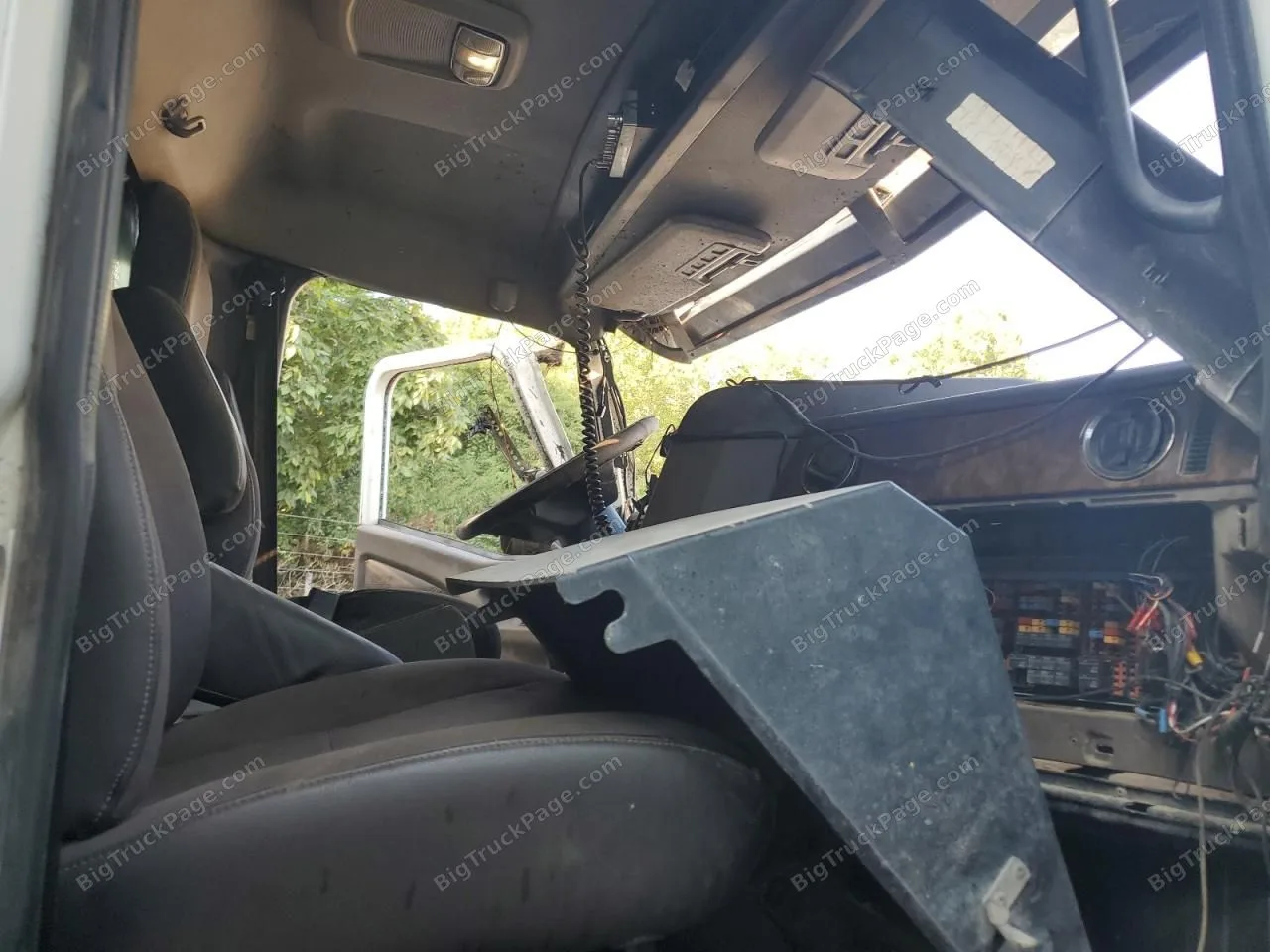 2019 INTERNATIONAL HX620 — photo 5