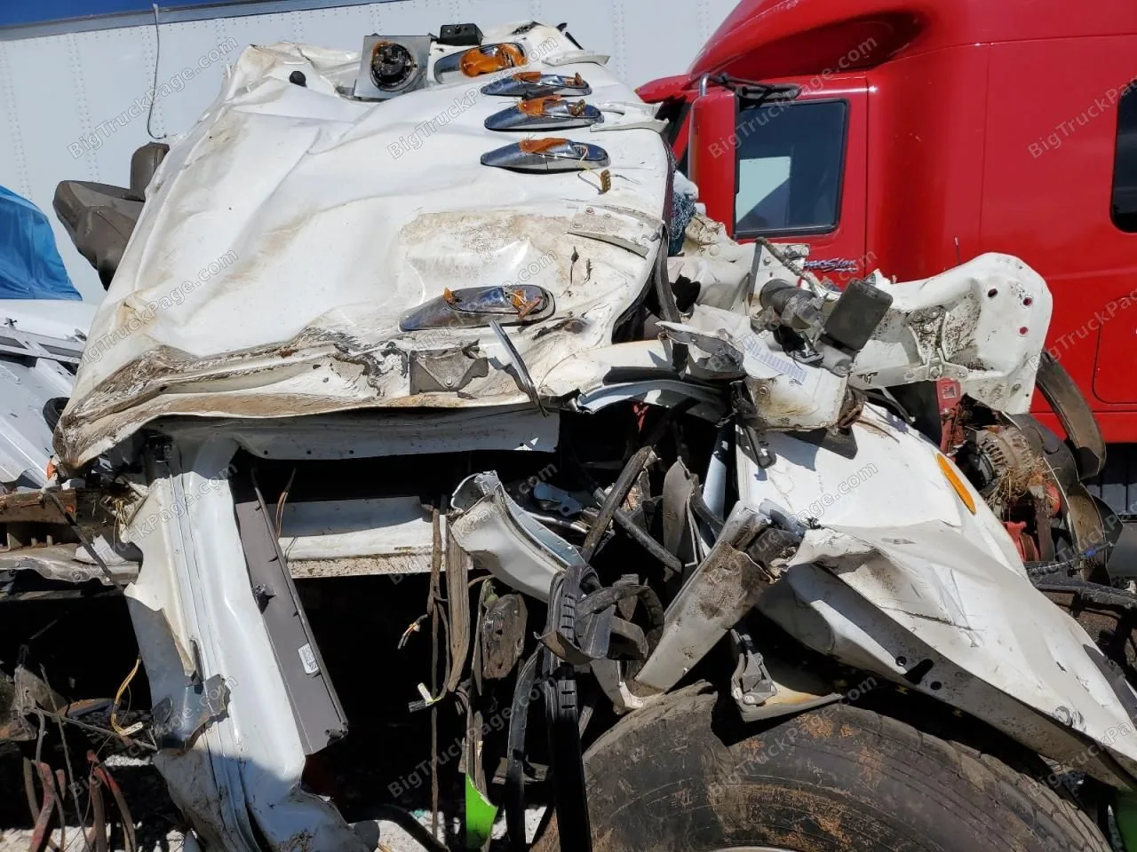 2018 PETERBILT 567 — photo 9