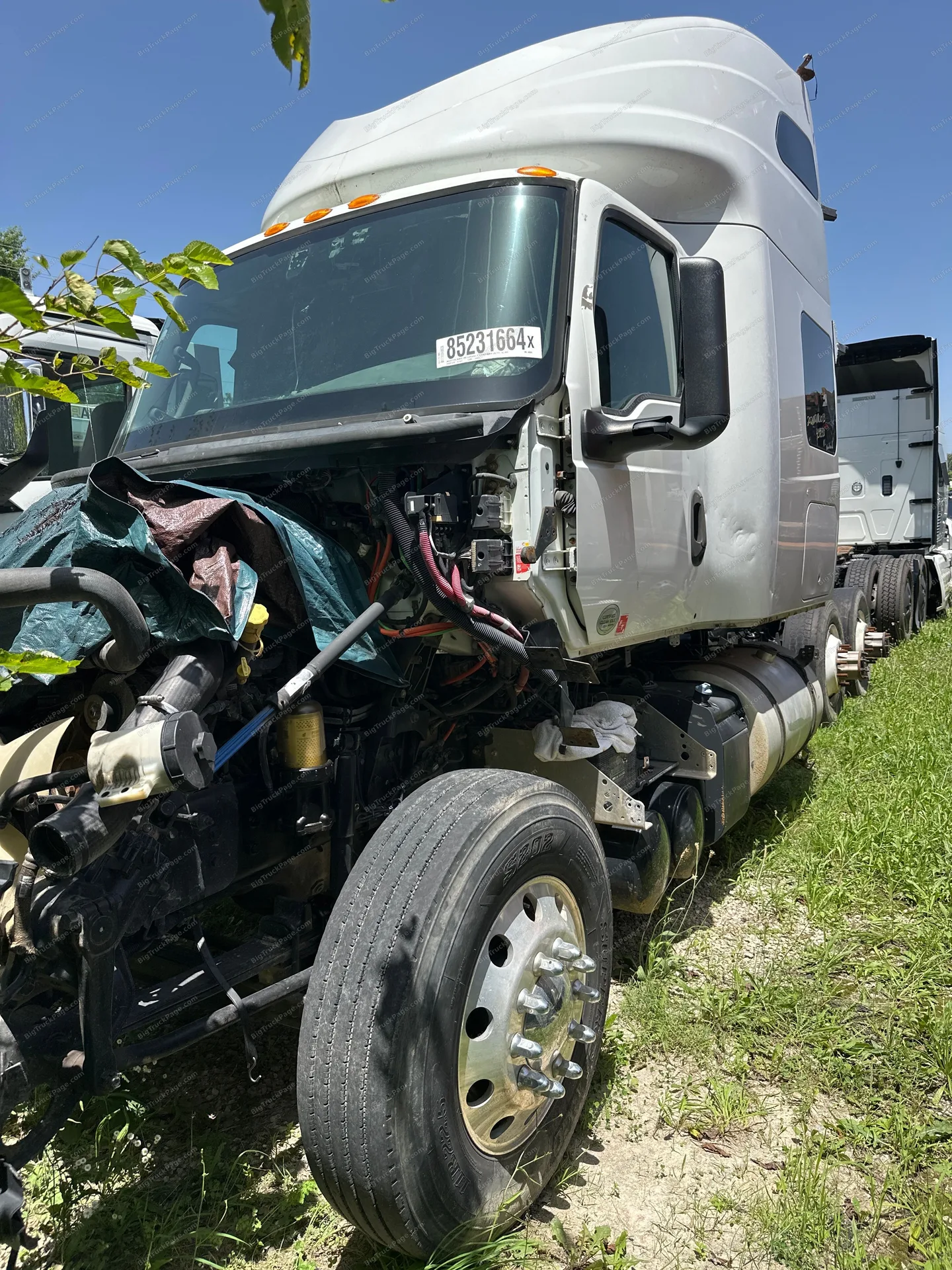 2018 INTERNATIONAL LT625 — photo 2