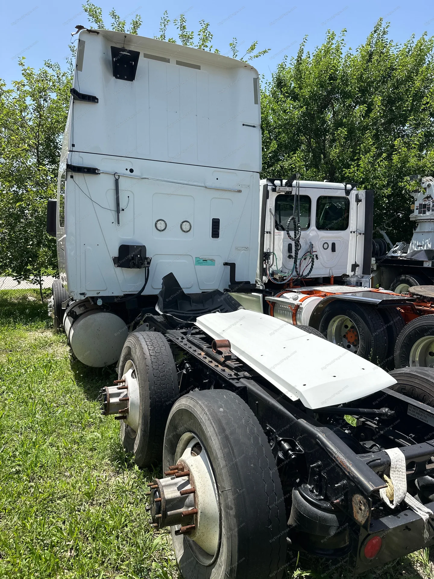 2018 INTERNATIONAL LT625 — photo 3