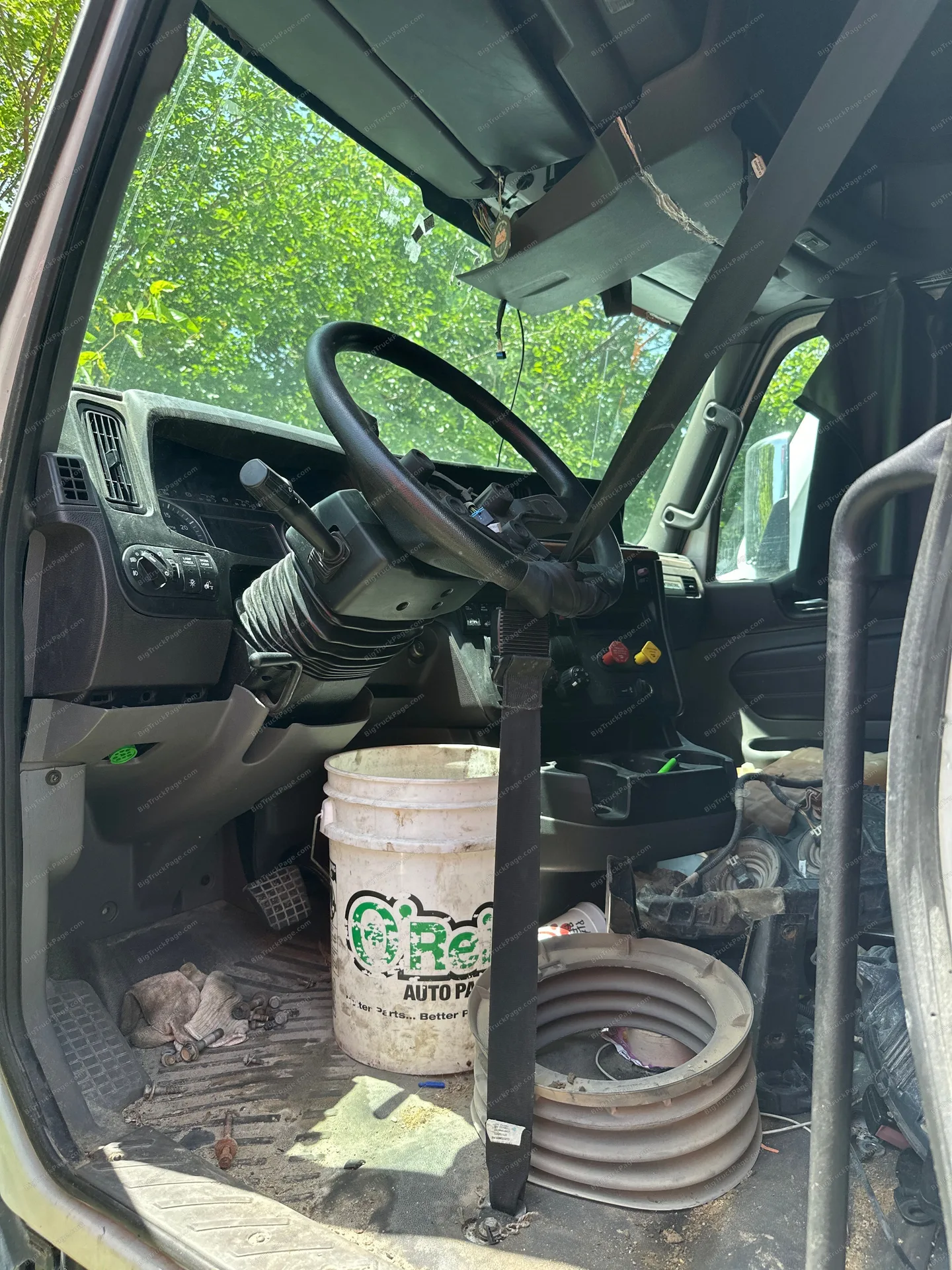 2018 INTERNATIONAL LT625 — photo 9