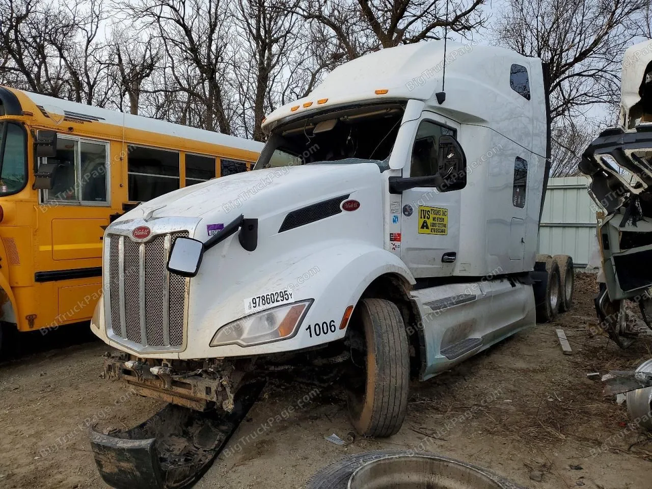 2023 PETERBILT 579 — photo 2