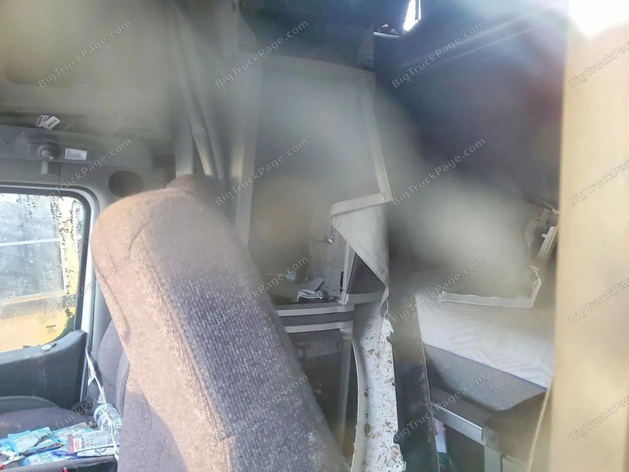 2023 PETERBILT 579 — photo 6