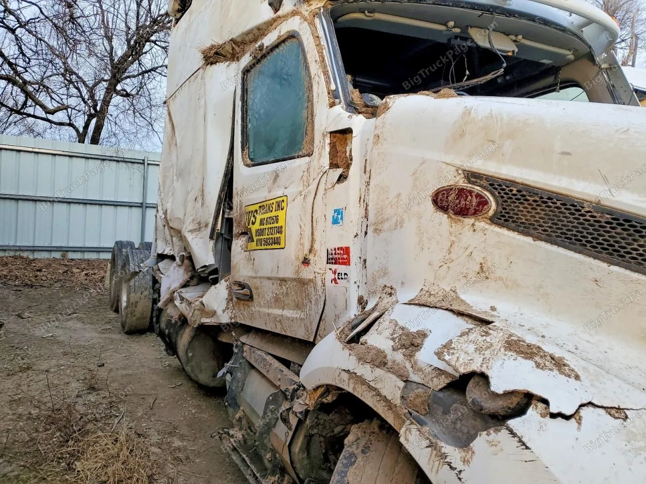 2023 PETERBILT 579 — photo 10