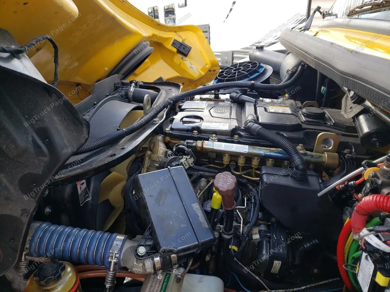 2018 FREIGHTLINER M2 — photo 7