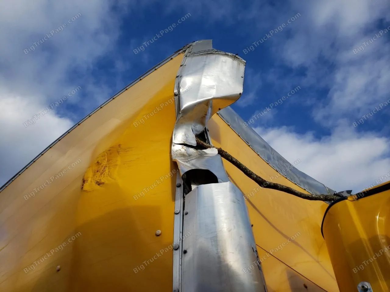2018 FREIGHTLINER M2 — photo 9