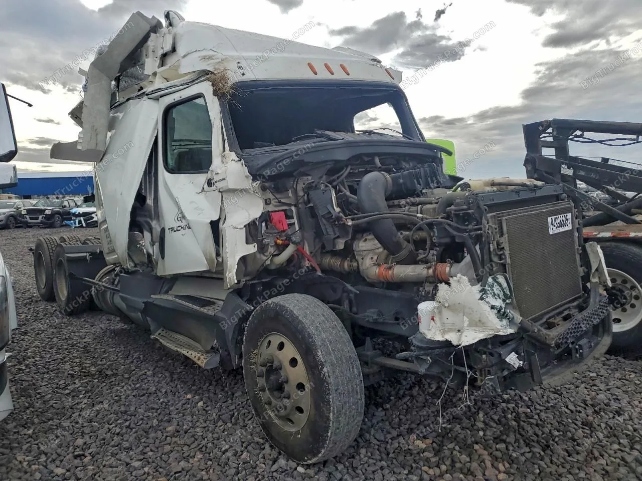 2020 FREIGHTLINER Cascadia