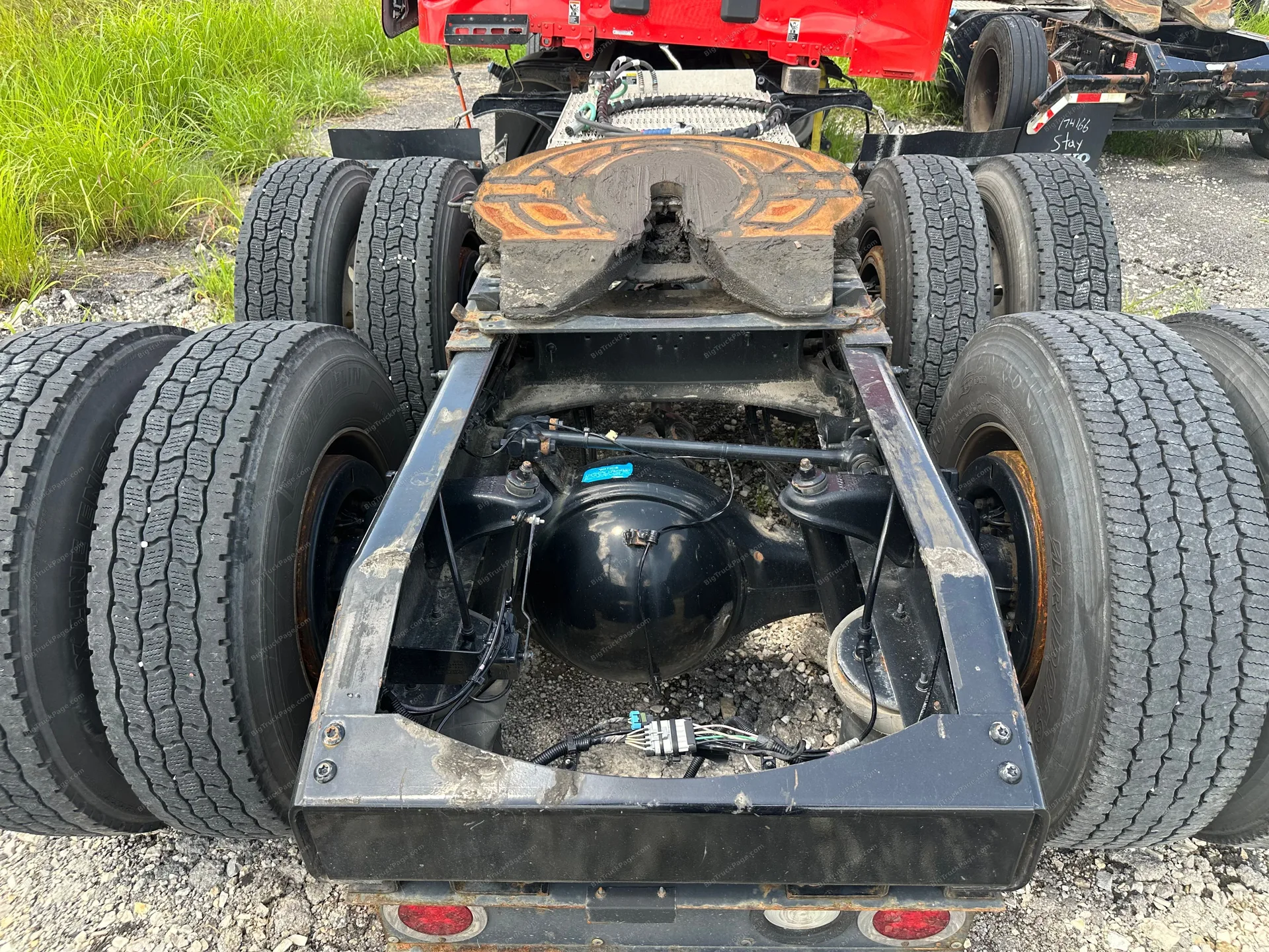2023 PETERBILT 579 — photo 12