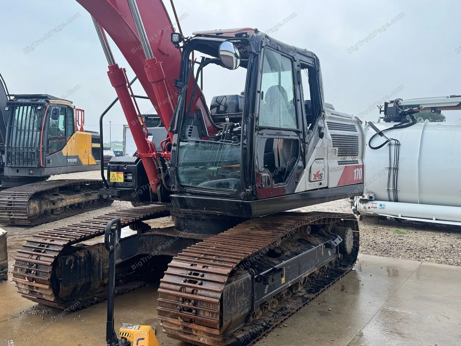 2024 LINK Link Excavator (used) — photo 3 in Strafford, MO | BigTruckPage.com