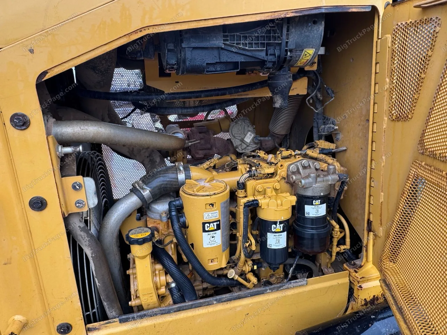 2016 CATERPILLAR Caterpillar Dozer (used) — photo 5 in Strafford, MO | BigTruckPage.com