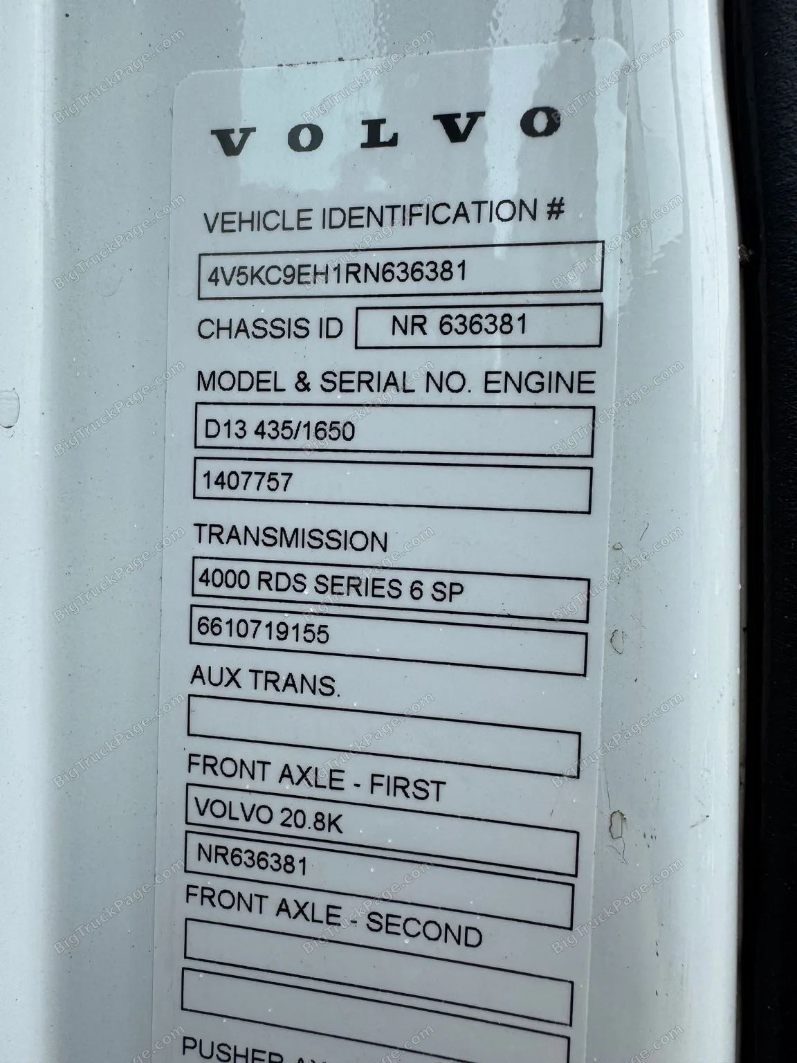 2024 VOLVO TRUCK VHD Cab & Chassis (used) — photo 10 in Strafford, MO | BigTruckPage.com
