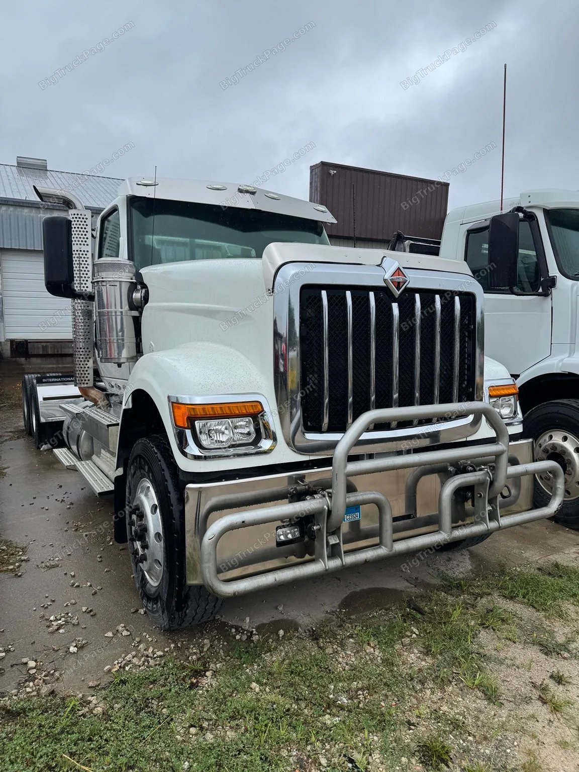 2023 International HX520 X15 500HP 13 Speed 83K Miles Prior Salvage Title