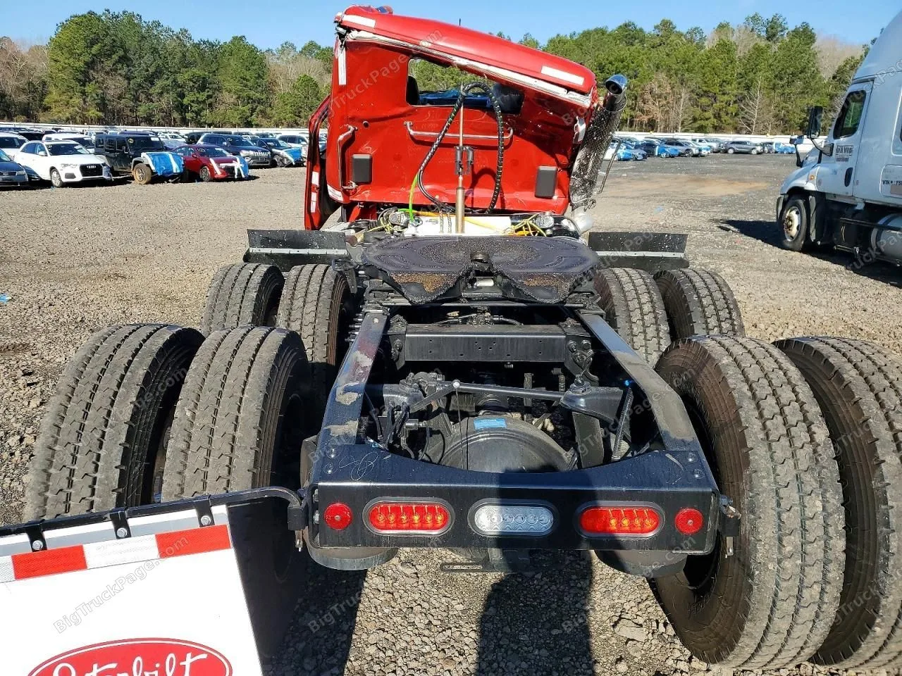 2026 PETERBILT 579 — photo 6