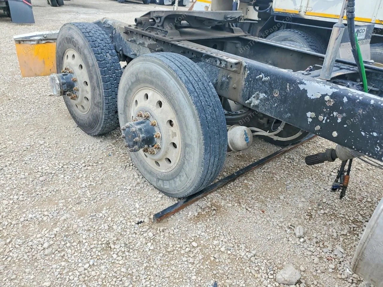 2013 MACK GU (Granite) — photo 6